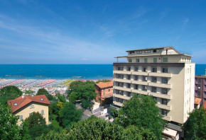 Гостиница Hotel Acropolis  Каттолика
